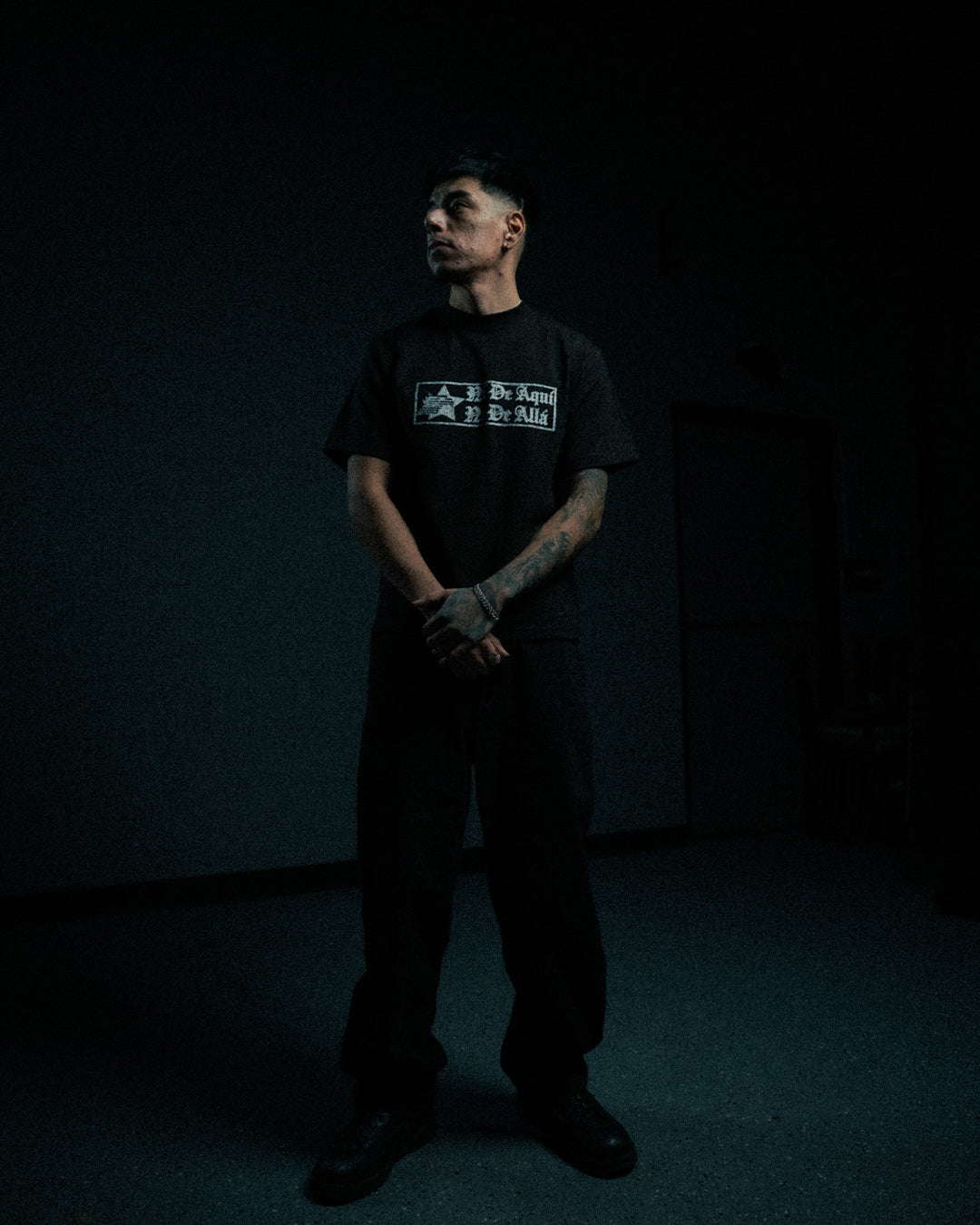 Ni De Aqui Ni De Alla